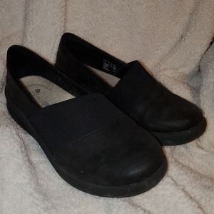 Cloudsteppers by Clarks Slip-On Wedged Loafers